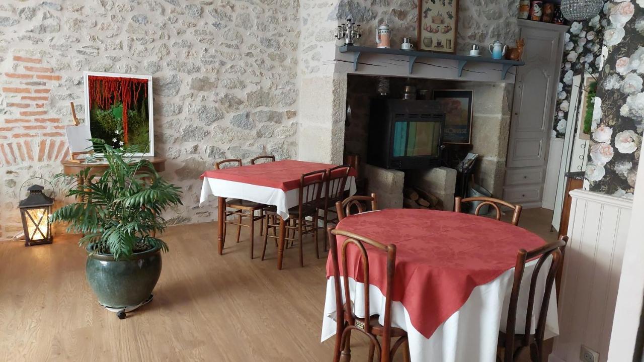 Auberge De La Tradition Коррез Экстерьер фото